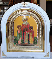 Икона Вера, Надежда, Любовь и София в белом арочном киоте с декоративными уголочками, размер 28×25 лик 15*18