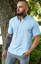 Літня чоловіча сорочка на трьох ґудзиках із коротким рукавом і коміром-стійкою, блакитна, розмір M, L, XL