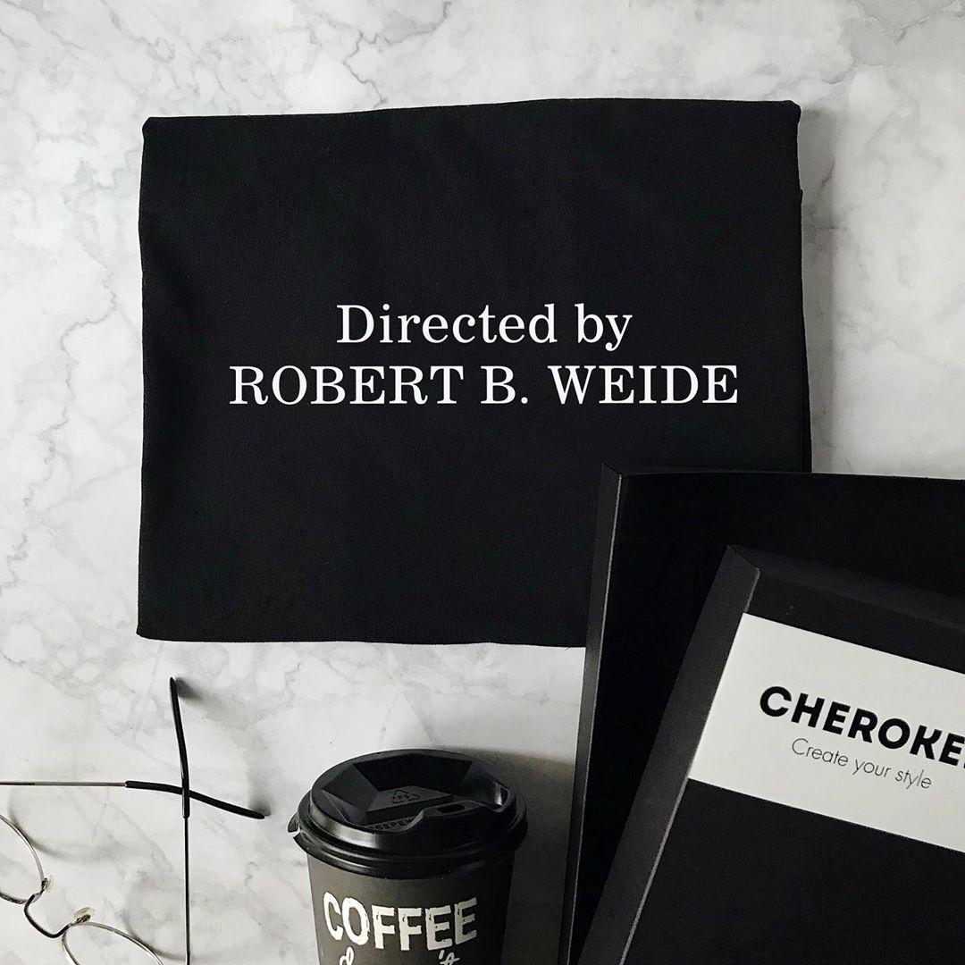 Футболка з написом з фільмів "Directed by Robert B. Weide"