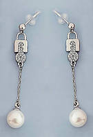 Сережки-гвоздики XР з перлами 8 мм та цирконами. Родій. Довжина: 5,5 см.