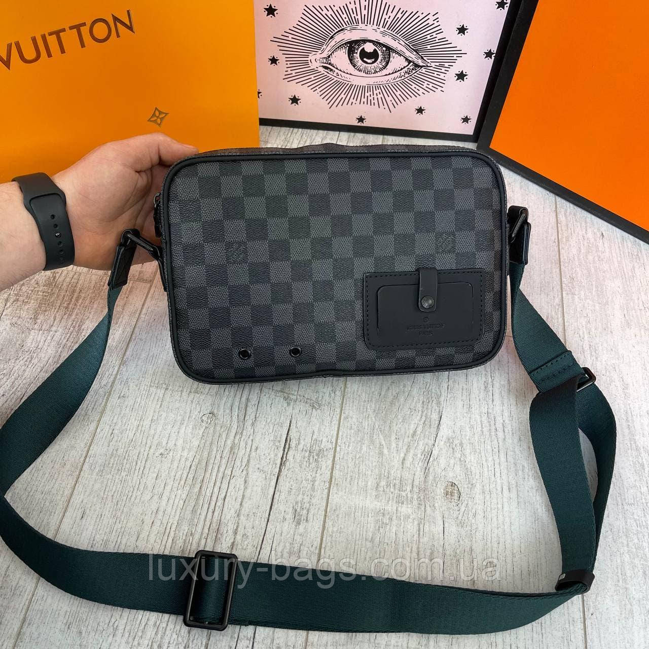 Стильна чоловіча сумка-месенджер Louis Vuitton