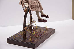 "Віра Р." за мотивами картини В. Рєпіна "Стрекоза"", La Doll. Єдиний екземпляр. 2012 р. Чекає на господаря.