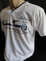 Однотонні чоловічі футболки з вишивкою