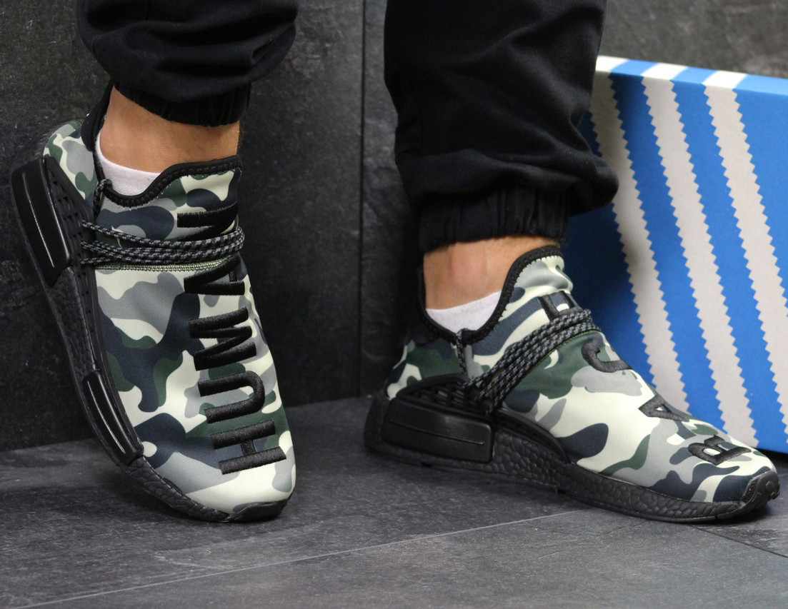 Літні кросівки Adidas NMD Human RACE чоловічі в сіточку для бігу мілітарі