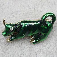 Брошка металева золотиста маленька Корова покрита зелена емаллю символ року розмір виробу 26х18 мм