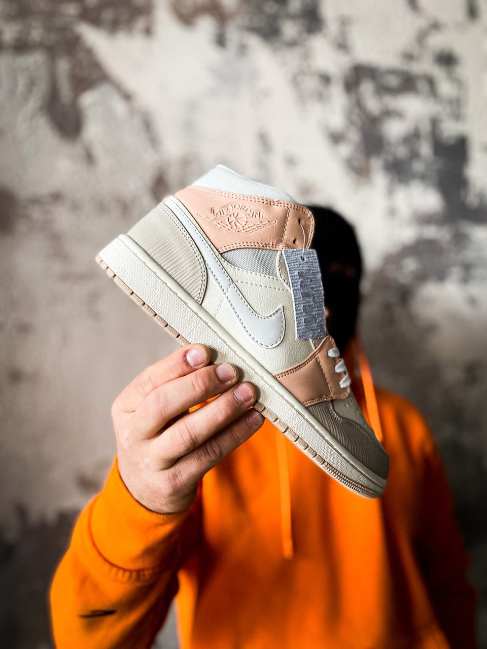 Nike Air Jordan 1 Mid "Milan"