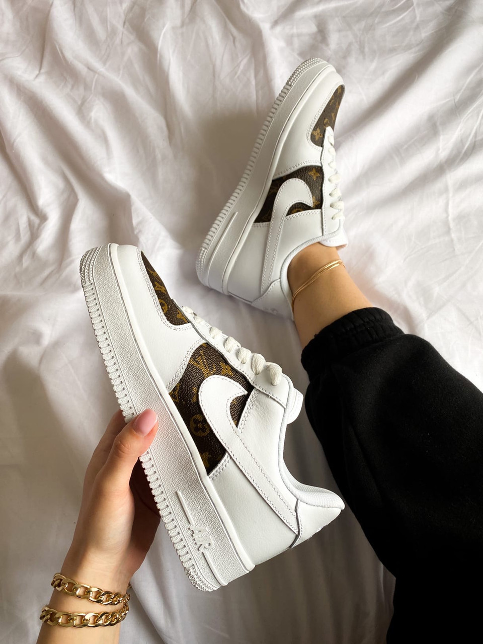 Nike Air Force 1 "Louis Vuitton"