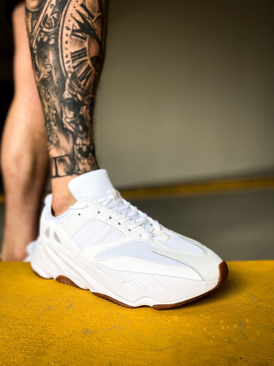 Adidas Yeezy 700 V2 White"