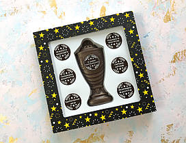Шоколадний кубок з набором номінацій з Днем народження