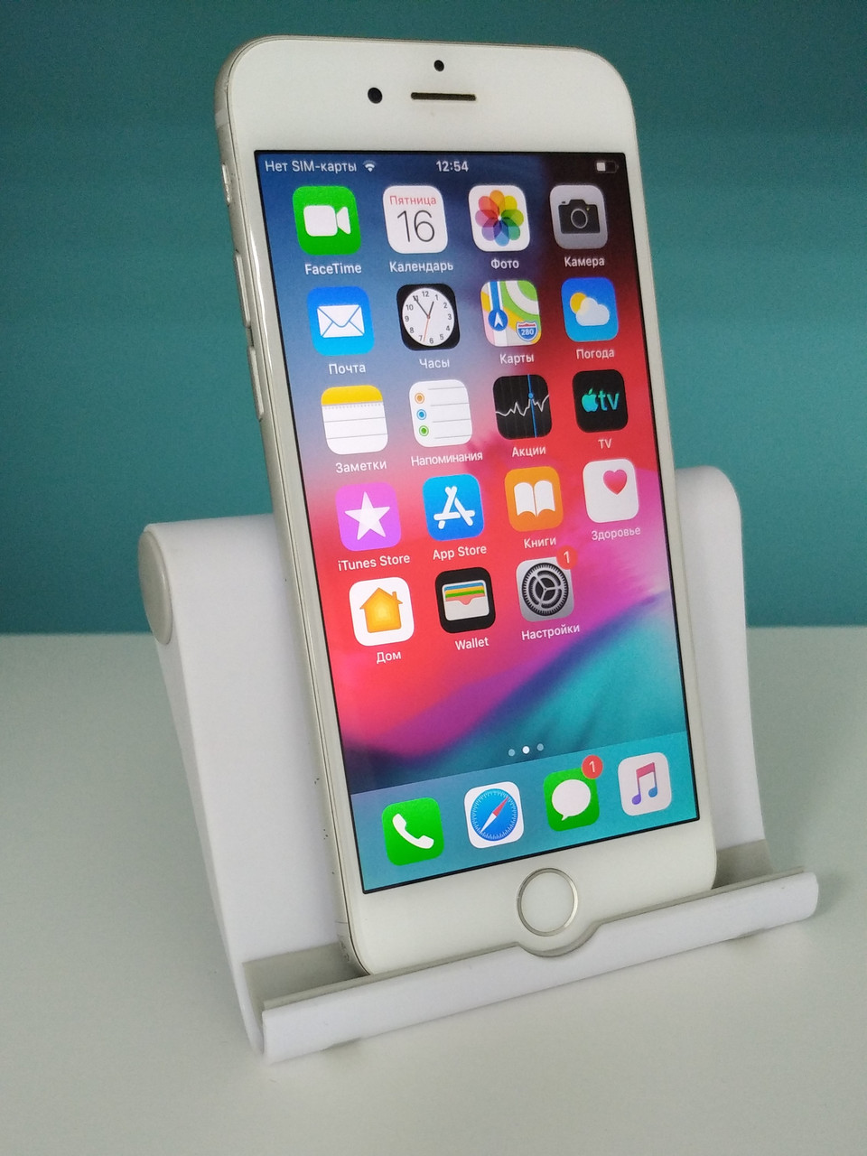БУ Apple iPhone 6 16гб срібний
