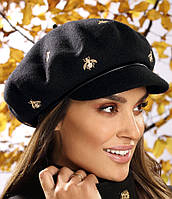 Стильная женская польская кепка Willi, «Ederiva», с золотой вышивкой "Шмели", в черном цвете.