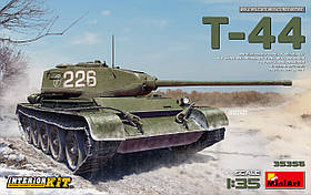 T-44 з інтер'єром. Збірна модель радянського середнього танка в масштабі 1/35. MINIART 35356