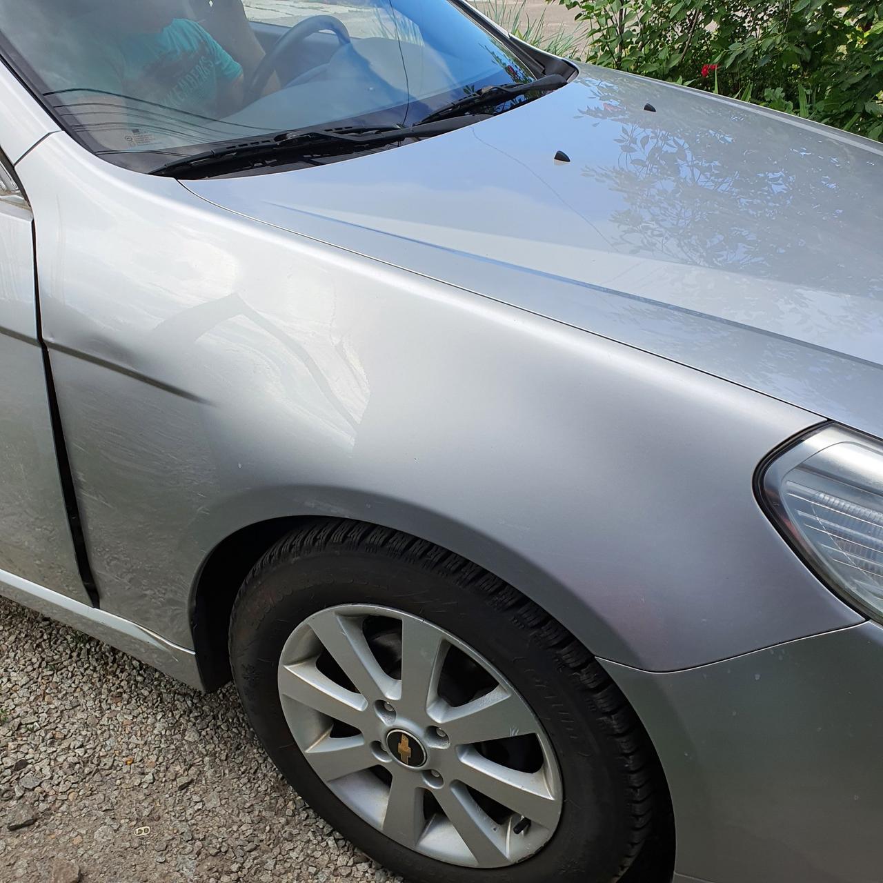Крило переднє праве Chevrolet Epica (під відновлення)
