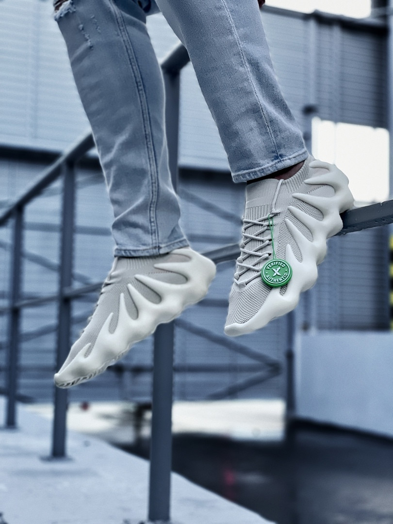 爆買い得価】 adidas - adidas YEEZY 450