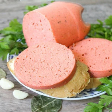 Веганські ковбаси і напівфабрикати