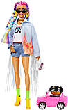 Лялька Барбі Екстра модниця в джинсовій куртці з бахромою Barbie Extra Doll #5 Long-Fringe Denim Jacket GRN29, фото 3