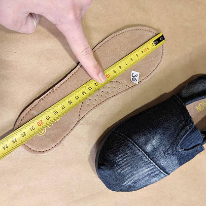 Мокасины TOMS джинсовые ЧЕРНЫЕ на белой подошве с принтом, фото 5