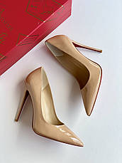 Жіночі бежеві лаковані туфлі-човники Christian Louboutin So Kate 12 см Лабутени нюд з червоною підошвою, фото 3