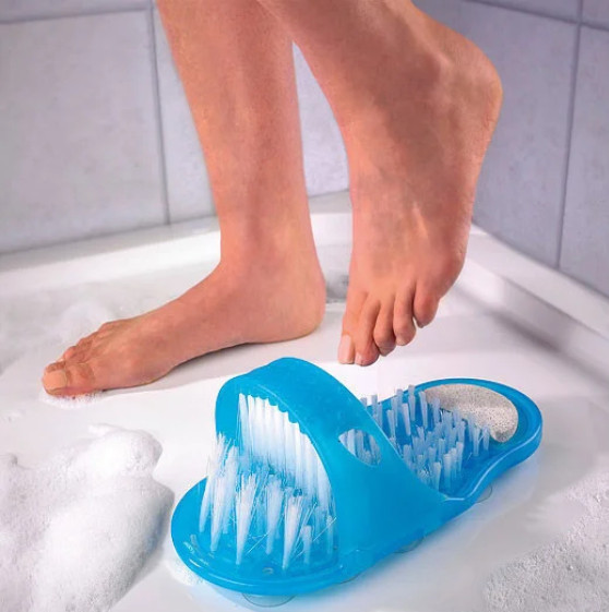 Масажний тапочок для миття ніг з пемзою Simple Slippers