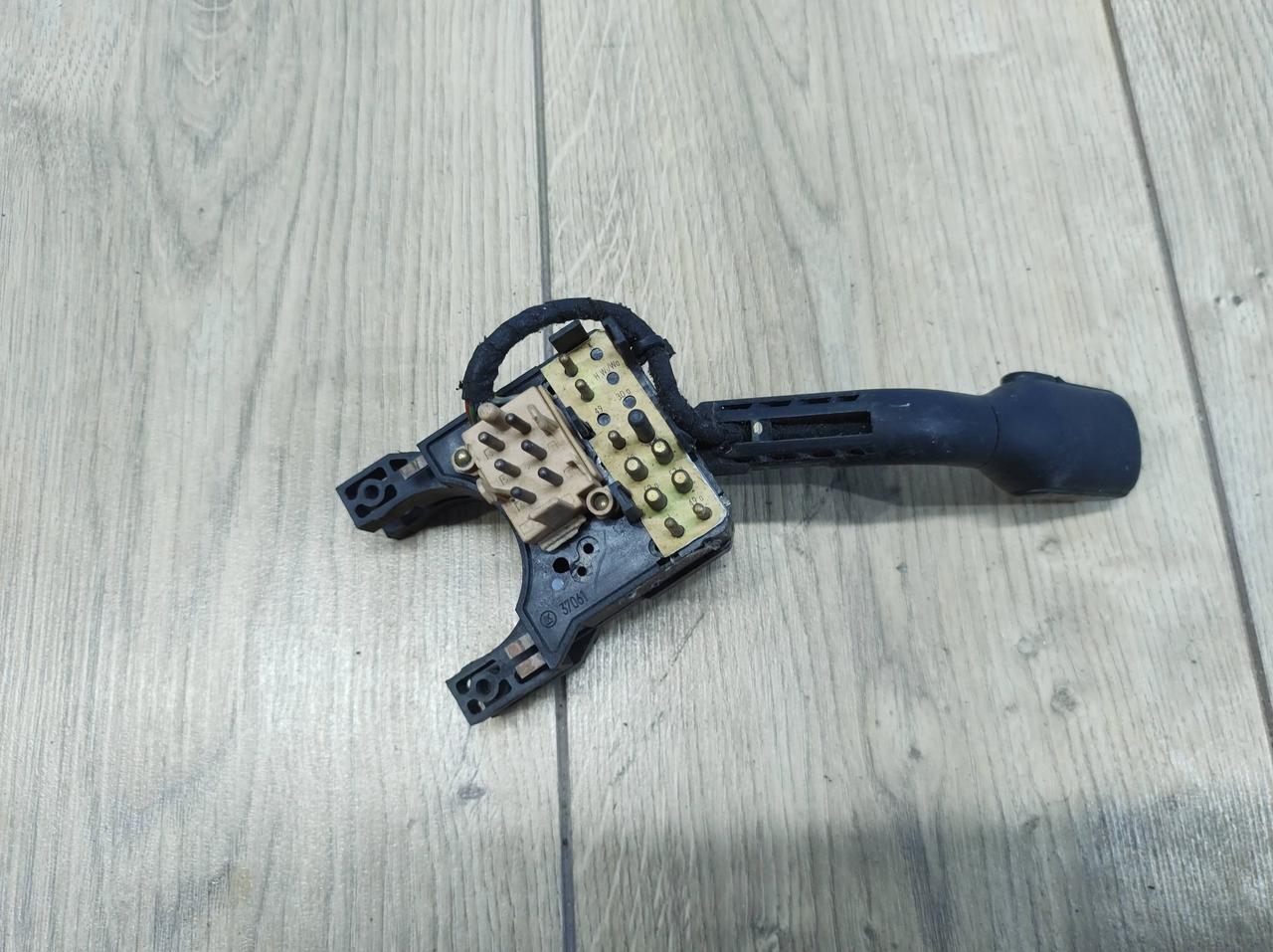 Переключатель дворников AUDI 100 4A0953503 оригинал ауди, цена 227 грн ...