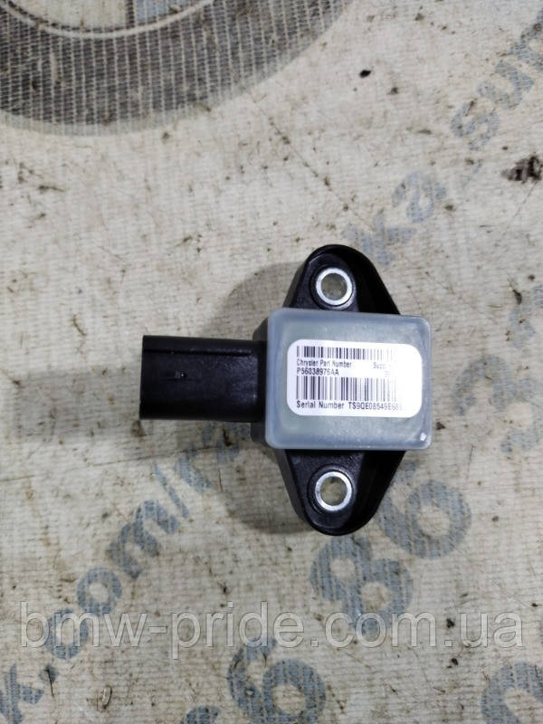 Датчик airbag Jeep Cherokee KL 2.4 2014 перед. лев. (б/у)