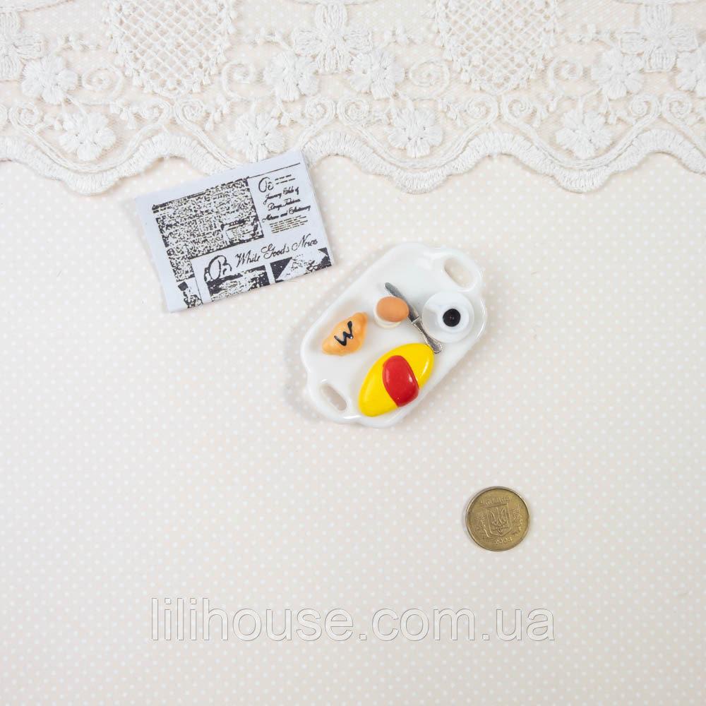 Мініатюрний піднос з французьким сніданком 5.2*3.2 см, фото 1