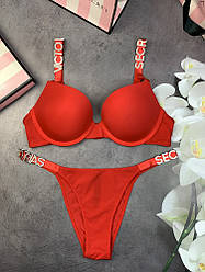 Комплект жіночий Victoria's Secret Model Букви топ + трусики Червоний2