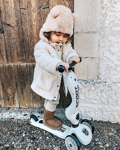 Вирушаємо на прогулянку зі SCOOT&RIDE