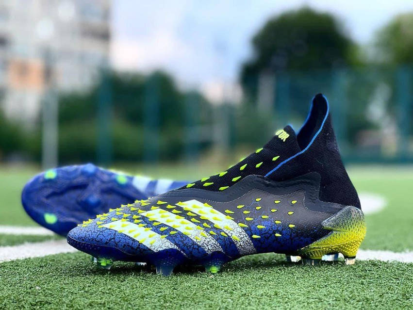 3227324686_w1280_h640_futbolny