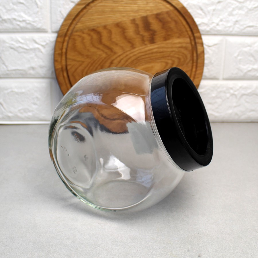 Банка-неваляшка Bella 1.6 л — для сипучих, з чорною кришкою