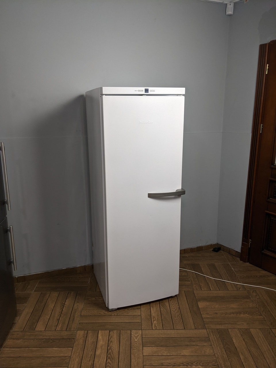 Морозильна камера Miele FN 1262S-1