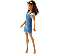 Лялька Барбі " модниця в джинсовому сарафані Barbie Overall Awesome Fashion