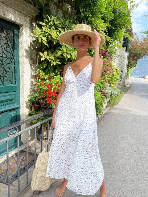 3228996502_w1280_h640_sarafan-