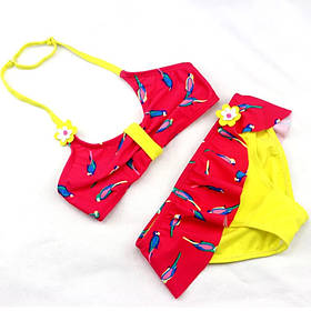 Яскравий купальник для малюків роздільний з рюшами і малюнком жовтий з червоним