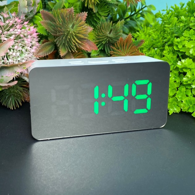 Електронні настільні дзеркальні LED годинник DS-3658L білий корпус зелене світіння