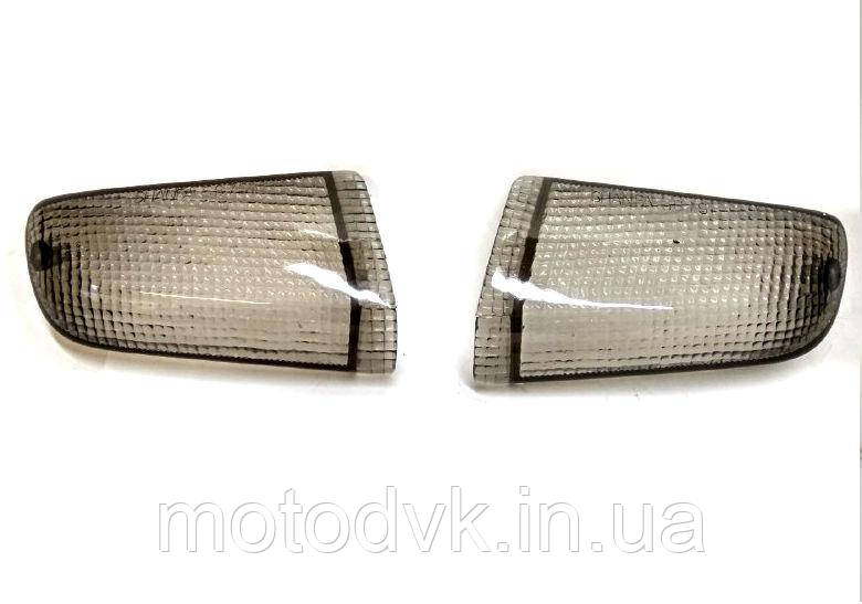 Скло повороту переднє на скутер Honda LEAD AF-20, HF-05 (пара)