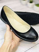 Підліткові шкіряні жіночі туфлі балетки для дівчинки TopS чорні розмір 38