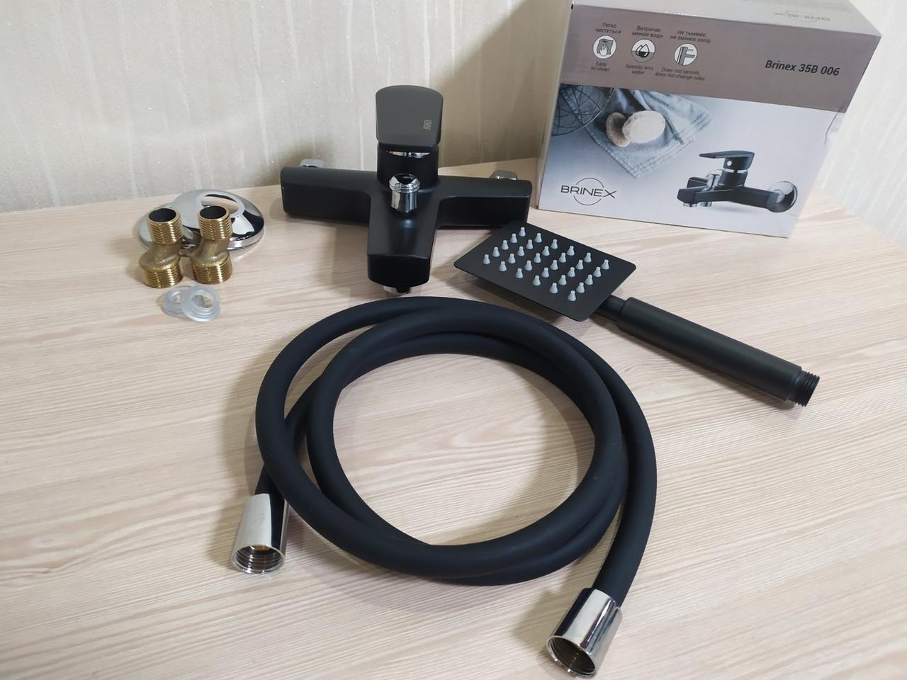 Змішувач для ванни та душу з термопластичного пластику SW Brinex 35B 006-002 чорний зі шлангом і лійкою, фото 1