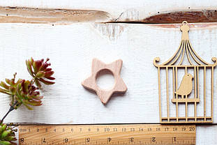 Гризунок дерев'яний "Зірка"