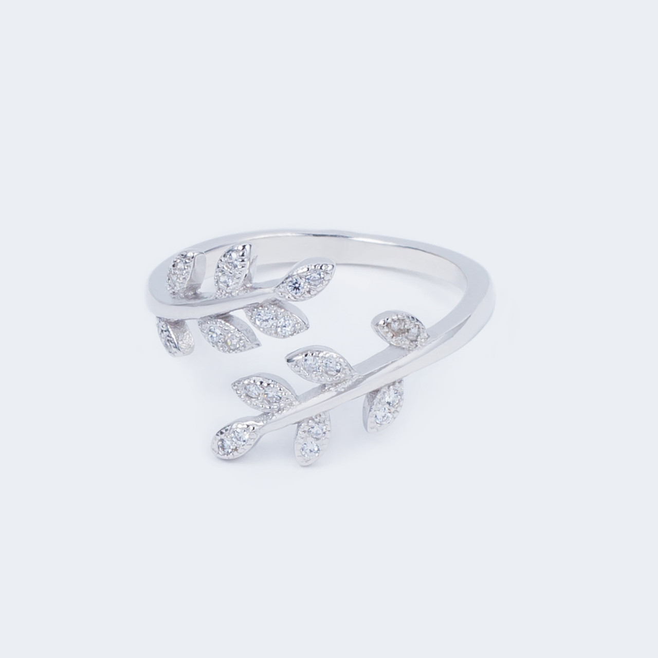 Каблучка TOP Silver размер 15,5 2,20 г 510066б