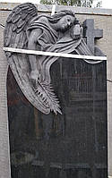Памятник в форме ангела №897