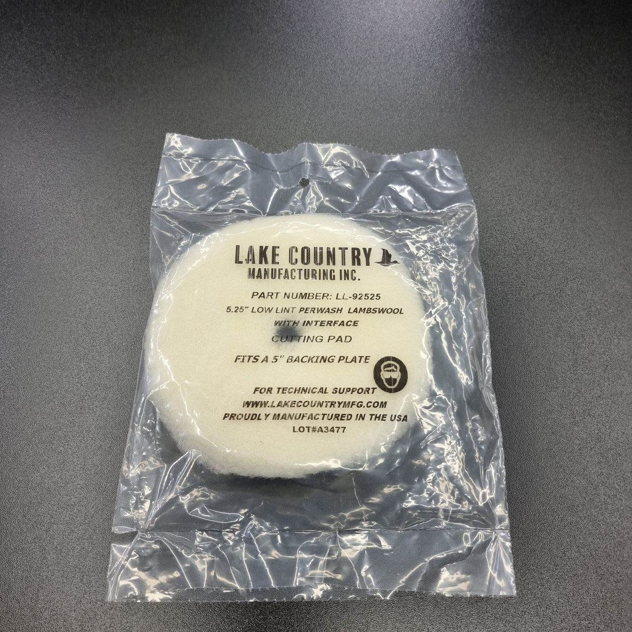 LAKE COUNTRY ПОЛІРОВАЛЬНИЙ КРУГ ЛАМА НА ПОРОЛОНІ / РЕЖУВАЛЬНИЙ — Ø135мм
