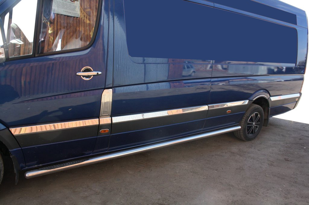 Молдинги на двері (нерж.) Середня. Carmos - Турецька сталь для Volkswagen Crafter 2006-2017рр