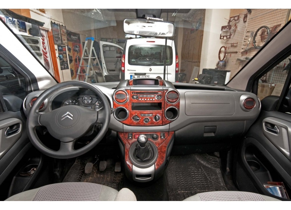 Автотюнінг салону (кольори в асортименті) Дерево для Peugeot Partner Tepee 2008-2018рр.
