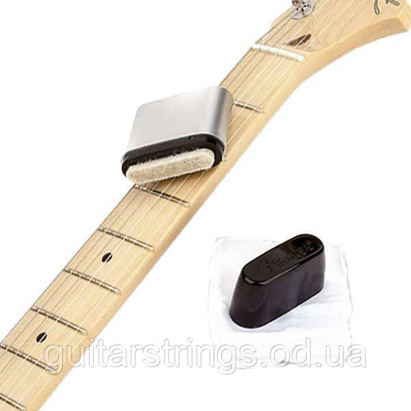 Очисник для струн Fender Speed Slick Guitar String Cleaner