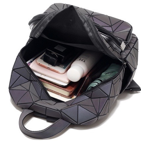 Стильный женский голографический рюкзак хамелеон с косметичкой Бао Бао Наргиз - фото 9 - id-p1449301801