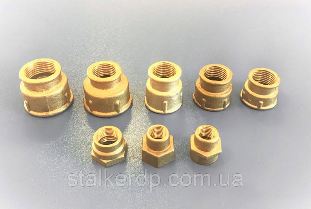 Муфта латунна 1"-3/4"