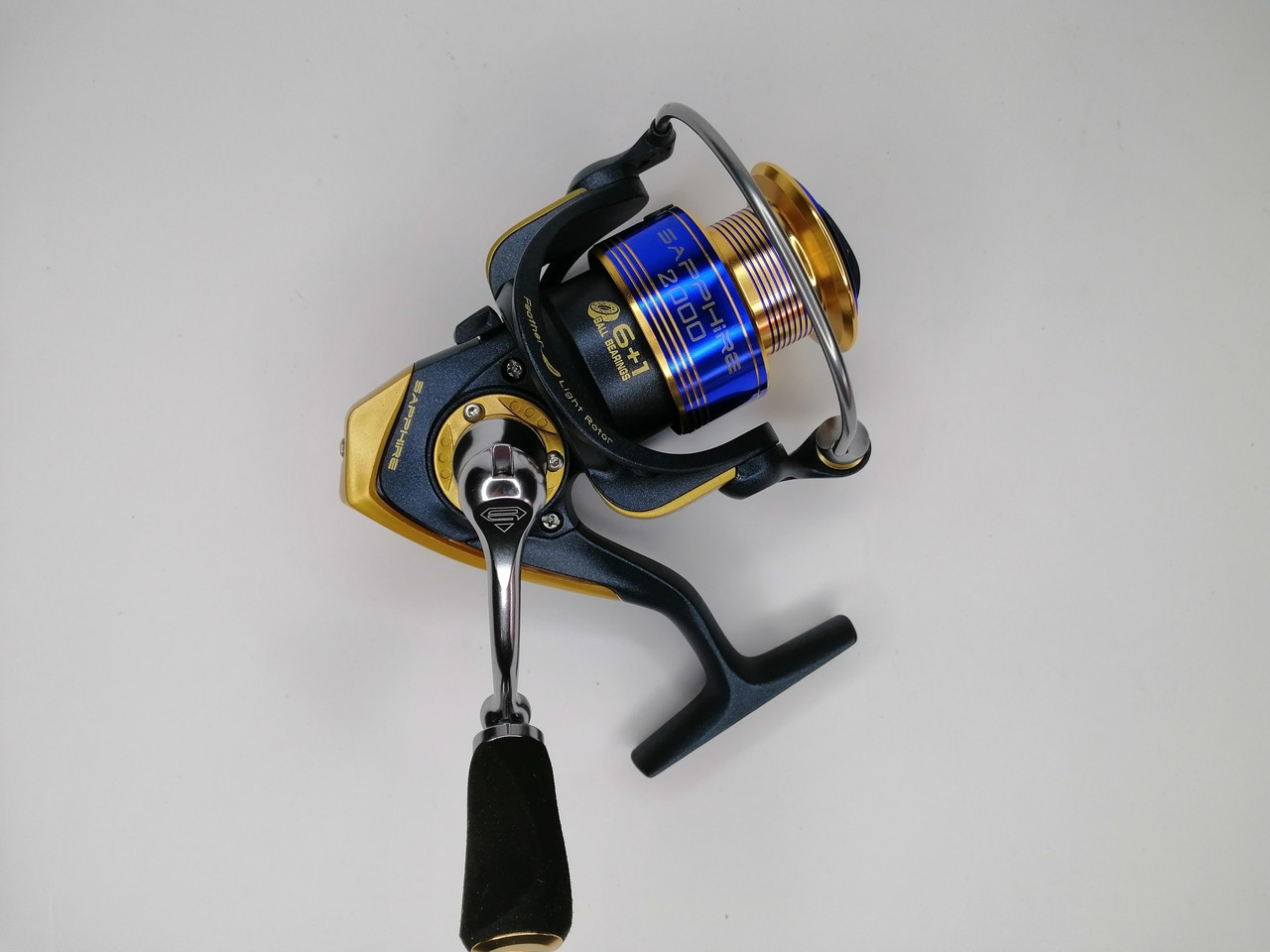 Котушка Favorite Sapphire 2000 6+1BB