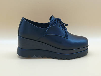 Туфлі на танкетці. Erisses. Маленькі розміри (33, 35).