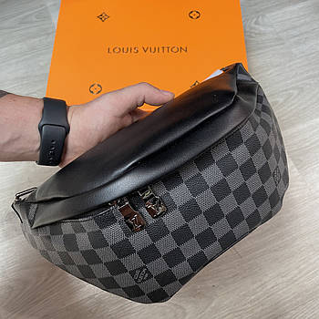 Нагрудна сумка Louis Vuitton Discovery